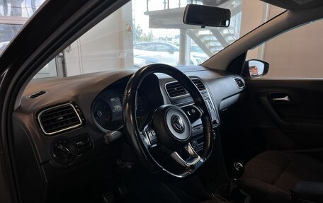 Volkswagen Polo VI (EU Market), 2018 год, 995 000 рублей, 23 фотография