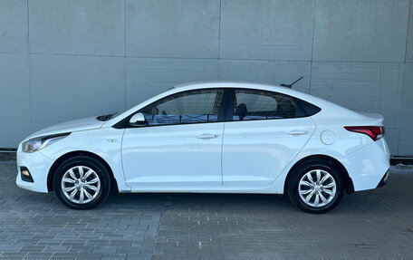 Hyundai Solaris II рестайлинг, 2018 год, 1 050 000 рублей, 4 фотография