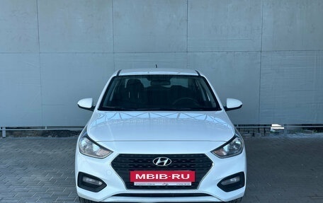 Hyundai Solaris II рестайлинг, 2018 год, 1 050 000 рублей, 2 фотография