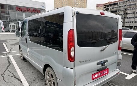 Renault Trafic, 2011 год, 990 000 рублей, 4 фотография
