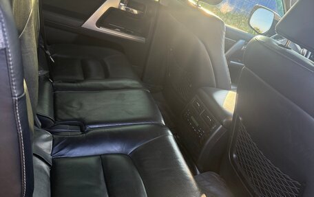 Toyota Land Cruiser 200, 2014 год, 4 500 000 рублей, 11 фотография