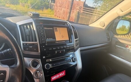 Toyota Land Cruiser 200, 2014 год, 4 500 000 рублей, 19 фотография