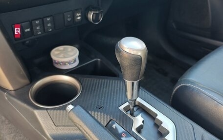 Toyota RAV4, 2014 год, 1 890 000 рублей, 25 фотография