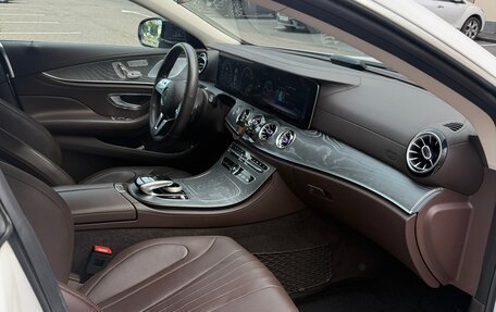 Mercedes-Benz CLS, 2019 год, 6 800 000 рублей, 7 фотография