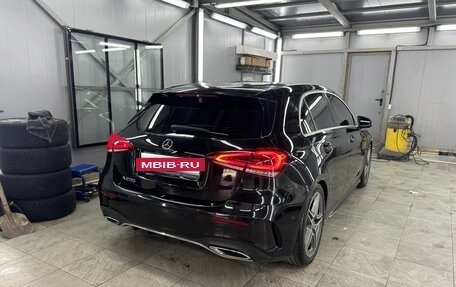 Mercedes-Benz A-Класс, 2020 год, 2 300 000 рублей, 2 фотография