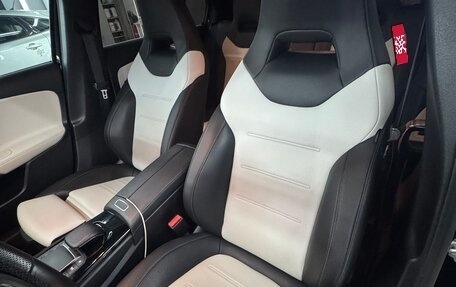 Mercedes-Benz A-Класс, 2020 год, 2 300 000 рублей, 5 фотография