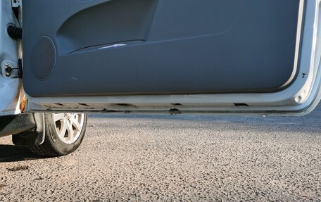 Volkswagen Polo III рестайлинг, 2001 год, 290 000 рублей, 10 фотография