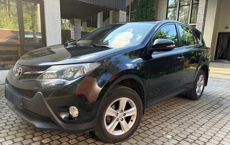 Toyota RAV4, 2012 год, 1 720 000 рублей, 2 фотография