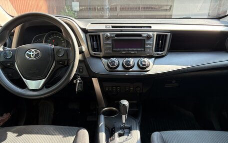 Toyota RAV4, 2012 год, 1 720 000 рублей, 13 фотография