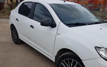 Renault Logan II, 2017 год, 520 000 рублей, 8 фотография