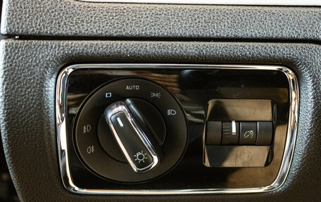 Skoda Superb III рестайлинг, 2013 год, 1 249 000 рублей, 14 фотография