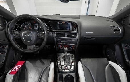 Audi RS 5, 2011 год, 2 900 000 рублей, 8 фотография