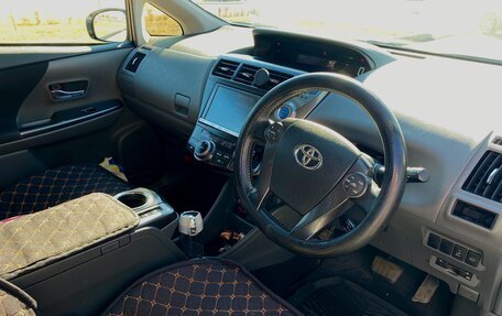 Toyota Prius Alpha I (ZVW40/41), 2014 год, 1 100 000 рублей, 11 фотография