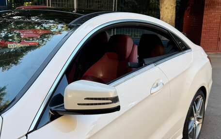 Mercedes-Benz E-Класс, 2015 год, 2 250 000 рублей, 19 фотография