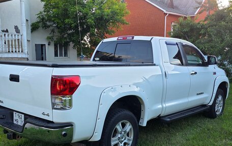 Toyota Tundra II, 2009 год, 2 950 000 рублей, 3 фотография