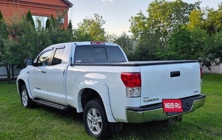 Toyota Tundra II, 2009 год, 2 950 000 рублей, 24 фотография
