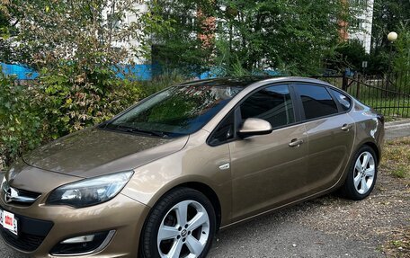 Opel Astra J, 2012 год, 850 000 рублей, 1 фотография