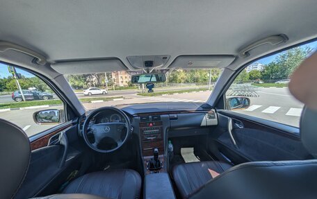 Mercedes-Benz E-Класс, 2000 год, 770 000 рублей, 18 фотография
