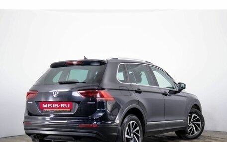 Volkswagen Tiguan II, 2018 год, 2 299 000 рублей, 4 фотография