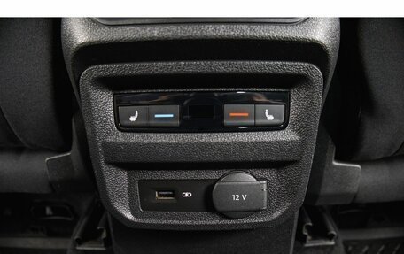 Volkswagen Tiguan II, 2018 год, 2 299 000 рублей, 20 фотография