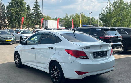 Hyundai Solaris II рестайлинг, 2015 год, 950 000 рублей, 5 фотография