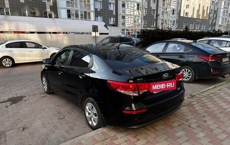 KIA Rio III рестайлинг, 2016 год, 930 000 рублей, 6 фотография