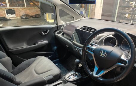 Honda Fit III, 2009 год, 530 000 рублей, 6 фотография