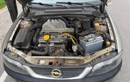 Opel Vectra B рестайлинг, 1995 год, 45 000 рублей, 11 фотография