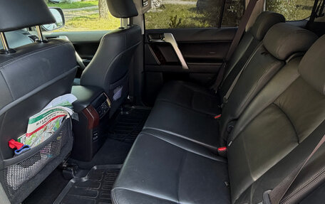 Toyota Land Cruiser Prado 150 рестайлинг 2, 2016 год, 4 900 000 рублей, 4 фотография