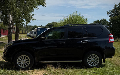 Toyota Land Cruiser Prado 150 рестайлинг 2, 2016 год, 4 900 000 рублей, 14 фотография