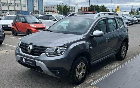Renault Duster, 2021 год, 1 998 000 рублей, 3 фотография