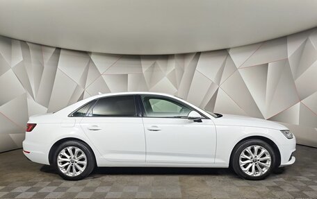 Audi A4, 2018 год, 2 250 000 рублей, 6 фотография