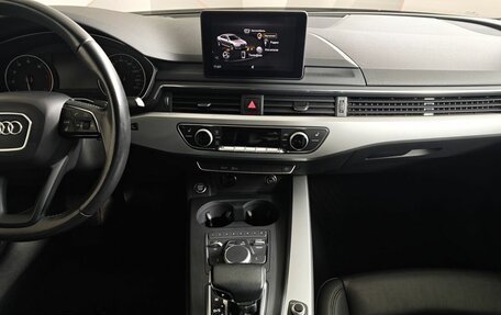 Audi A4, 2018 год, 2 250 000 рублей, 15 фотография