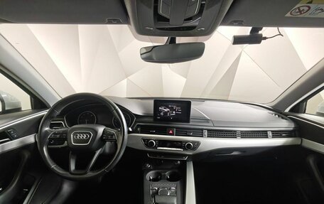 Audi A4, 2018 год, 2 250 000 рублей, 14 фотография