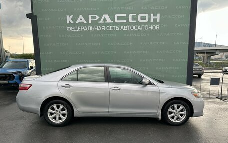 Toyota Camry, 2011 год, 1 300 000 рублей, 4 фотография