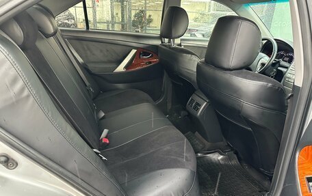 Toyota Camry, 2011 год, 1 300 000 рублей, 8 фотография