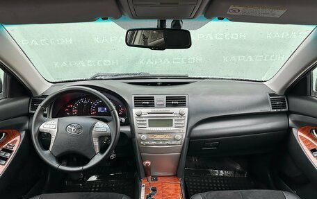 Toyota Camry, 2011 год, 1 300 000 рублей, 6 фотография