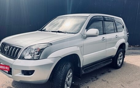 Toyota Land Cruiser Prado 120 рестайлинг, 2007 год, 1 790 000 рублей, 6 фотография
