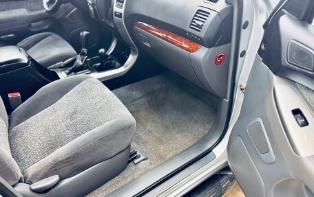 Toyota Land Cruiser Prado 120 рестайлинг, 2007 год, 1 790 000 рублей, 25 фотография