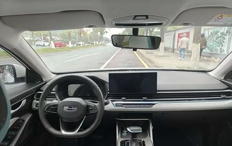 Geely Emgrand, 2023 год, 1 000 000 рублей, 8 фотография
