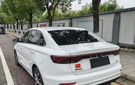 Geely Emgrand, 2023 год, 1 000 000 рублей, 4 фотография