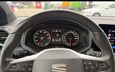 SEAT Arona I, 2022 год, 1 480 000 рублей, 9 фотография