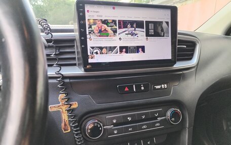 KIA cee'd III, 2018 год, 1 580 000 рублей, 9 фотография