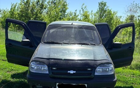 Chevrolet Niva I рестайлинг, 2004 год, 150 000 рублей, 13 фотография