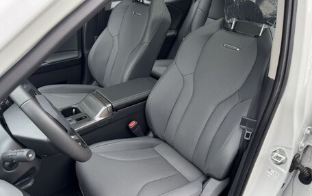Toyota RAV4, 2026 год, 3 800 000 рублей, 6 фотография