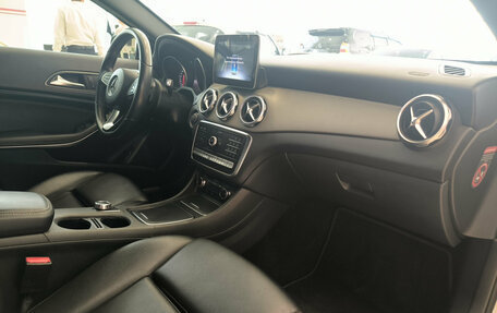 Mercedes-Benz GLA, 2017 год, 2 342 000 рублей, 15 фотография