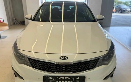 KIA Optima IV, 2019 год, 1 800 000 рублей, 2 фотография
