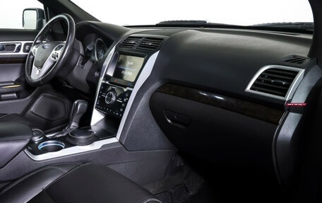 Ford Explorer VI, 2012 год, 1 245 000 рублей, 11 фотография