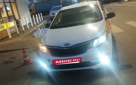 KIA Rio III рестайлинг, 2016 год, 450 000 рублей, 5 фотография