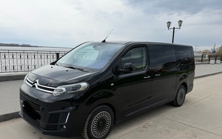Citroen SpaceTourer I, 2017 год, 2 600 000 рублей, 11 фотография